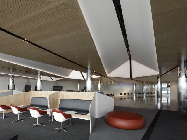 State-of-the-Art Futuristic Airport 5